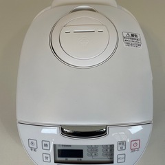 ニトリ　マイコン　炊飯器　2022年製　美品の画像