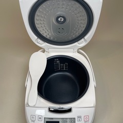 ニトリ　マイコン　炊飯器　2022年製　美品の画像