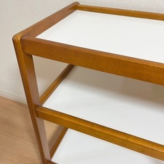 キャスター付き3段ワゴンの画像