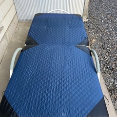 折りたたみベット移動可能の画像