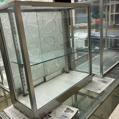 小型ガラスショウケイスの画像