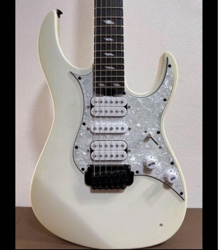 Legatorリバースヘッドギター N6SS-LBE【エリクサー張替え済】