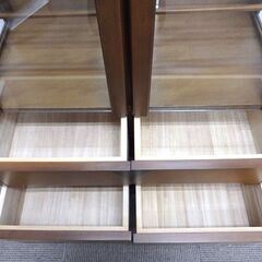 新札幌 / 戸田木工 ノエル ガラスキャビネット 照明付き カップボード ショーケース コレクションボード 飾り棚 / No.3678 の画像