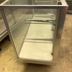 中型ガラスショウケイスの画像