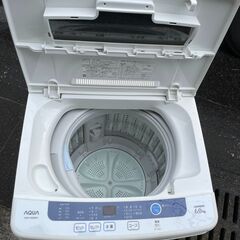 【リユースショップスパークル】全自動電気洗濯機　No.76　アクア　AQW-S60B　洗濯容量6kg　2014年製　配送設置可能♪の画像