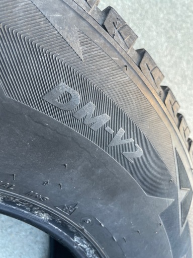 265/70R16 ブリザック DM-V2 4本 2017年製 スタッドレス タイヤ ブリヂストン ブリジストン

