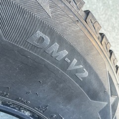 265/70R16 ブリザック DM-V2 4本 2017年製 スタッドレス タイヤ ブリヂストン ブリジストン
の画像