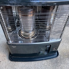 トヨトミ　石油ストーブRS-L27の画像