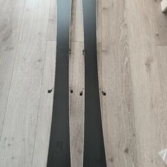 キッズ用スキー3点セット HEAD V-SHAPE TEAM スキー板 サイズ117 /FISCHER スキーブーツ RC4 20 19.5cm /FISCHER スキー/スノーボード用 ヘルメットSサイズの画像