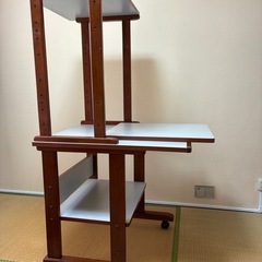 木製パソコンラックの画像