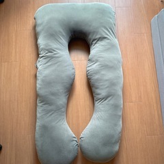 【お取引中】ハグモッチ❤️抱き枕❤️ハグモッチ 正規品【医師の92%推奨】20万人の眠りを変えた 枕 の画像