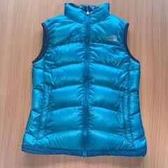 ノースフェイス　
ベストの画像