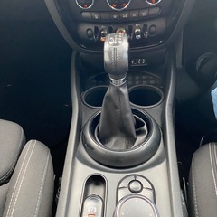 BMW MINI クーパーS クラブマン F54　ブラック/シルバーツートン  車検令和9年3月  諸費用０円込み込みの画像