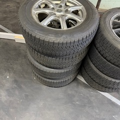 スタッドレスアルミ付き
の画像
