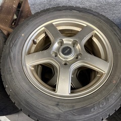 スタッドレスアルミ付き
の画像