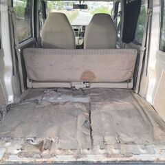 64エブリーバンの画像