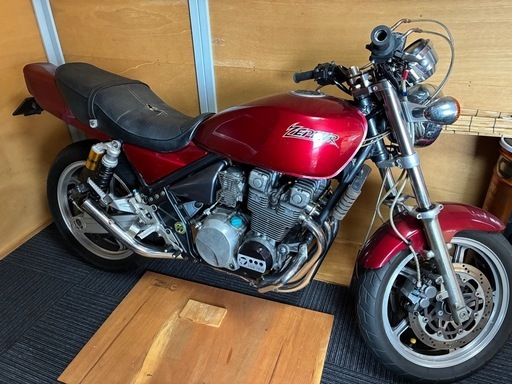 ゼファー400 初期型　150-130値下げしました。