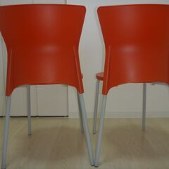 【MOD ISIS】イタリア製 ダイニングチェア 2脚セット スタッキングチェア レッド Olaf Von Bohrの画像