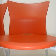 【MOD ISIS】イタリア製 ダイニングチェア 2脚セット スタッキングチェア レッド Olaf Von Bohrの画像