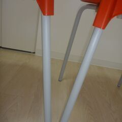 【MOD ISIS】イタリア製 ダイニングチェア 2脚セット スタッキングチェア レッド Olaf Von Bohrの画像