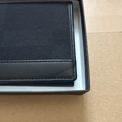 black label 長財布の画像