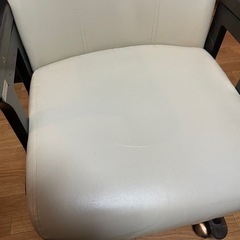 ニトリ　こたつ用回転式椅子　リクライニングあり　2個セットの画像