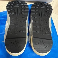 にゅ〜ず『GRAY』10周年限定モデル SANGACIO スニーカー にゅ の画像