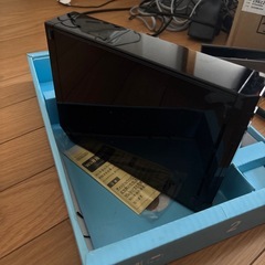 値下げ可能【本体起動確認済み】Wii 本体 箱あり（電源コード・AVケーブル・センサーバー・ヌンチャク付き／リモコン電池カバーなし）の画像