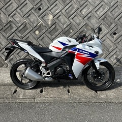 連休中大特価！ホンダCBR125FI美車！の画像