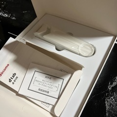 タブレットd-01H の箱とせつめいしょ説明書の画像