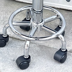 A640◇美品✨丸スツール◇キャスター付◇ガス圧昇降式◇ブラックの画像