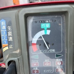 コンバイン(自脱型)ヤンマーEe-4DGの画像