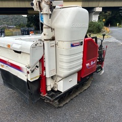 コンバイン(自脱型)ヤンマーEe-4DGの画像