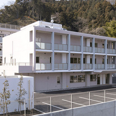 生活相談員／カウンセラーのようなお仕事！未経験OK！賞与4ヶ月分！の画像