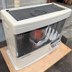 札幌市内配送可 燃焼確認済み 18年製 サンポット カベック FF式輻射石油ストーブ FFR-7011RF R 木造18畳/コンクリート29畳の画像