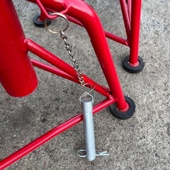 車の固定ジャッキスタンドの画像