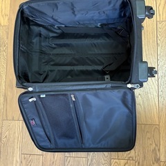 キャリーケースの画像