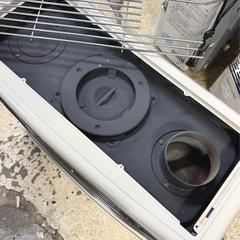 札幌市内配送可 燃焼確認済み 17年製 サンポット カベック 煙突式輻射床暖ストーブ UFH-7711URC Q 木造20畳/コンクリート32畳の画像