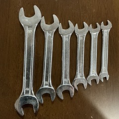 6本セット❗️両口スパナ🔧工具🧰DROPFORGED1本目17×19mm2本目14×15mm3本目12×13mm4本目10×11mm5本目8×6mm6本目7×6mm汚れ・傷あり💦シルバーの画像