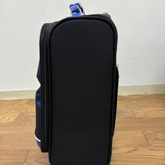 キャリーケースの画像