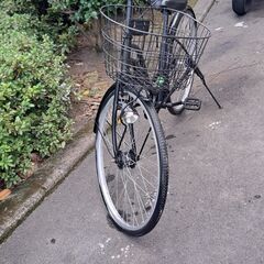 【リサイクルショップどりーむ天保山店】No.525　自転車　26インチ　6段切替・ＬＥＤオートライト・カゴ付き🎵　お手頃価格で販売中🎵の画像