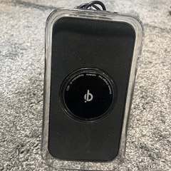 ワイヤレス充電器の画像