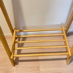 コーナン　木製ハンガーラックの画像