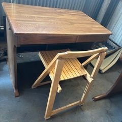 中古の学習机と椅子になります、の画像
