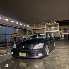 クラウン
の画像