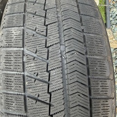 205/60R16ブリヂストンスタッドレスVRX 4本ヴォクシープリウスステップワゴン他　とりあえずの方に。の画像