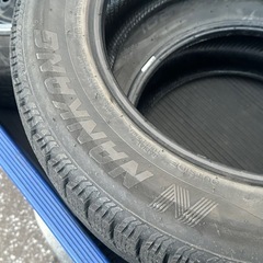 スタッドレスタイヤ ナンカンの画像