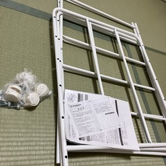 布団収納ラック 2段 高さ調節 キャスター付き 収納 布団ラック 押し入れ クローゼットの画像