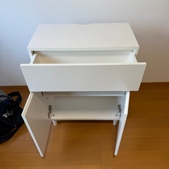 LOWYA ロウヤ サイドボード キャビネット ルーター収納 チェスト 収納棚 リビング コンパクト 扉付き 引き出し付き リビングボード 幅60cm ホワイト の画像