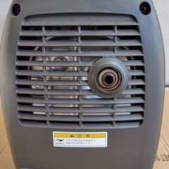 ホンダ　インバーターポータブル発電機　EU16i 超低騒音型1.6kVA  携行缶付き 運転時間7時間程度 美品の画像